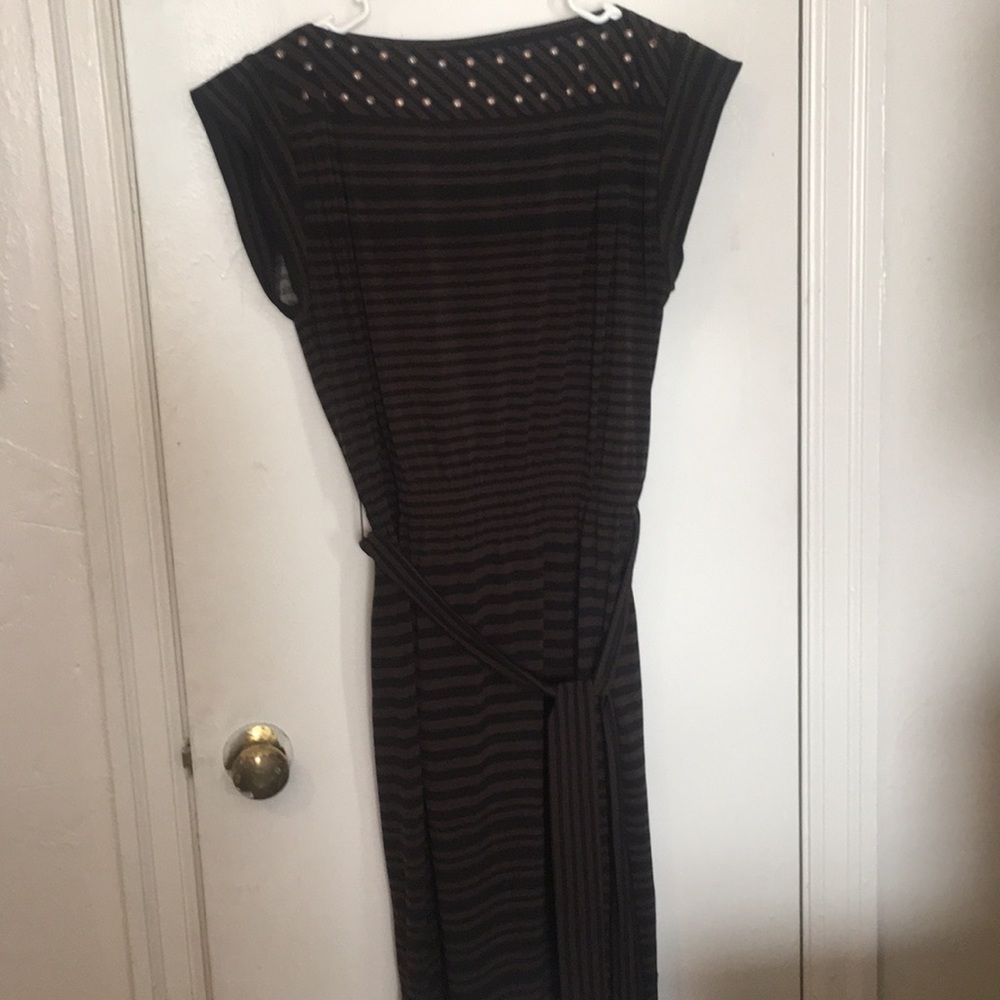 Donna Morgan size 8 brown and black striped dress.